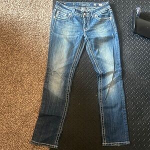 Miss Me low rise straight jeans size 28